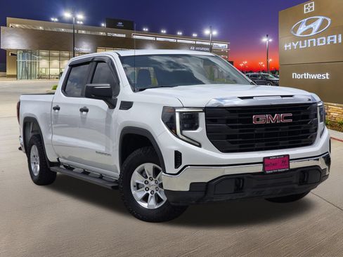 Used 2023 GMC Sierra 1500 Pro w/ Pro Value Package AWD/4WD image 3