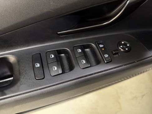 Used 2026 Hyundai Elantra Sport FWD image 18