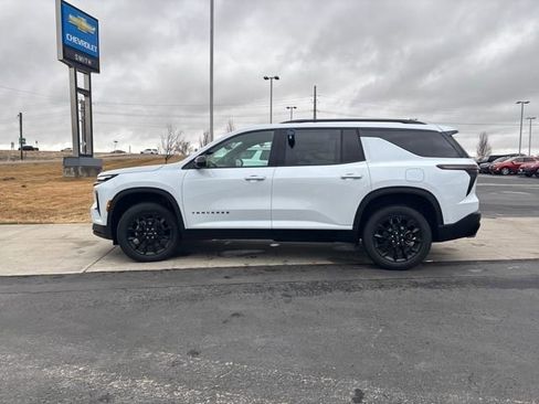 New 2026 Chevrolet Traverse LT w/ Enhanced Driving Package image 6