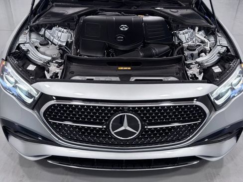 Certified 2025 Mercedes-Benz E 350 4MATIC Sedan image 29