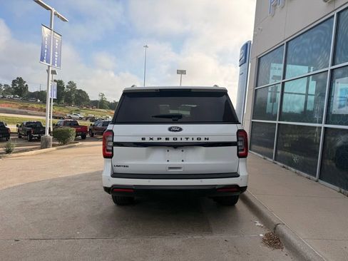 Used 2024 Ford Expedition Limited RWD image 6