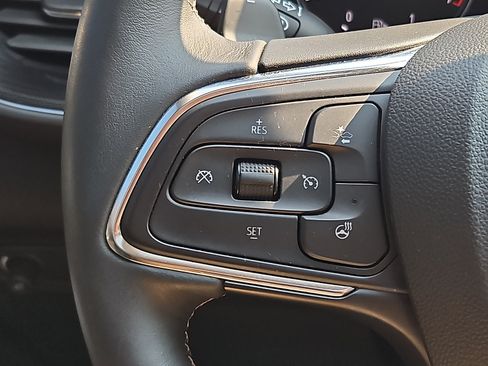 Used 2023 Buick Envision Essence w/ Sport Touring Package AWD/4WD image 21