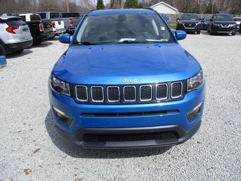 Used 2018 Jeep Compass Latitude w/ Popular Equipment Group image 8