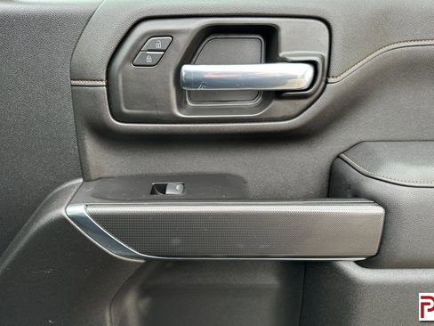 Certified 2022 GMC Sierra 2500 AT4 w/ AT4 Premium Plus Package image 20