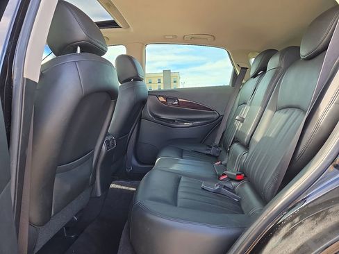 Used 2016 INFINITI QX50 AWD w/ Premium Plus Package image 14