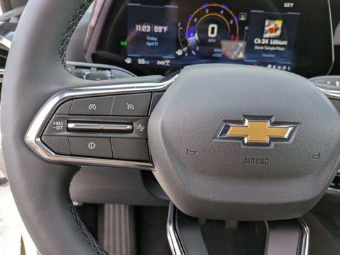 New 2026 Chevrolet Equinox LT image 13