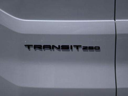 New 2026 Ford Transit 250 148 Medium Roof RWD image 19