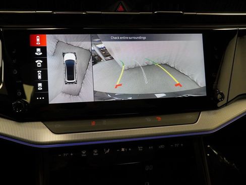 Used 2024 Jeep Wagoneer Launch Edition image 31