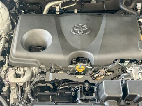 Used 2025 Toyota RAV4 XLE Premium FWD image 27