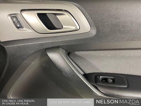 Used 2019 Ford Ranger XLT w/ Equipment Group 302A Luxury AWD/4WD image 17