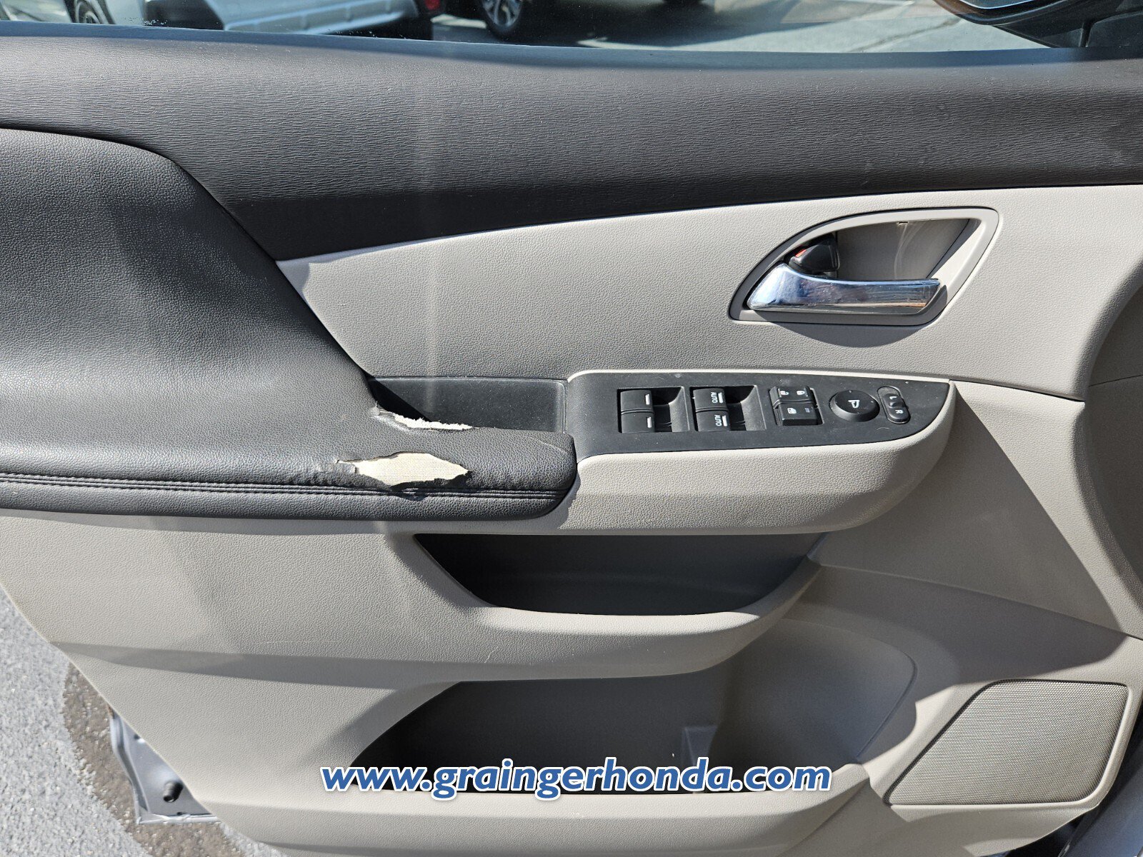 Used 2016 Honda Odyssey EX image 25