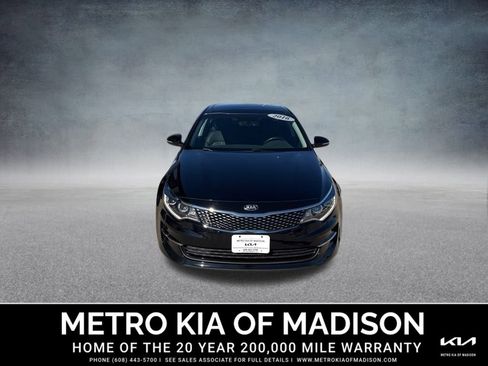 Used 2016 Kia Optima EX w/ Premium Package image 9