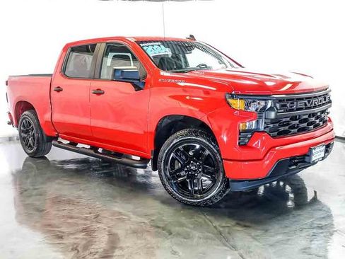 Used 2024 Chevrolet Silverado 1500 Custom w/ Turbomax Blackout Package AWD/4WD image 2