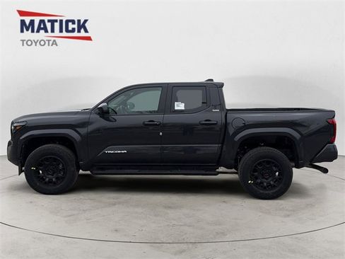 New 2026 Toyota Tacoma SR5 image 4