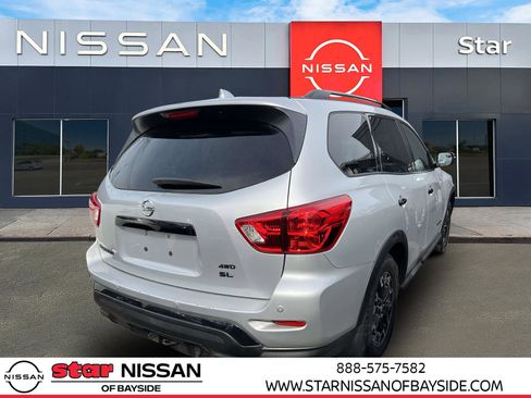 Used 2020 Nissan Pathfinder SL AWD/4WD image 6