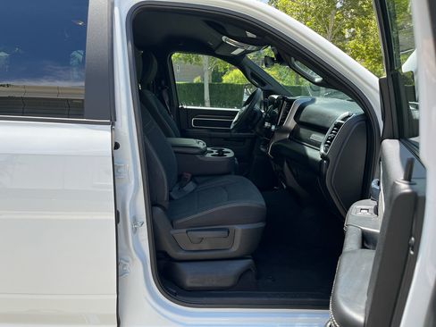 Used 2026 RAM 2500 Big Horn AWD/4WD image 31