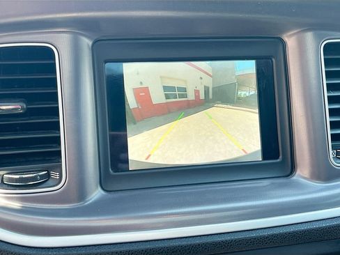 Used 2022 Dodge Charger SXT w/ Leather Interior Group RWD image 13