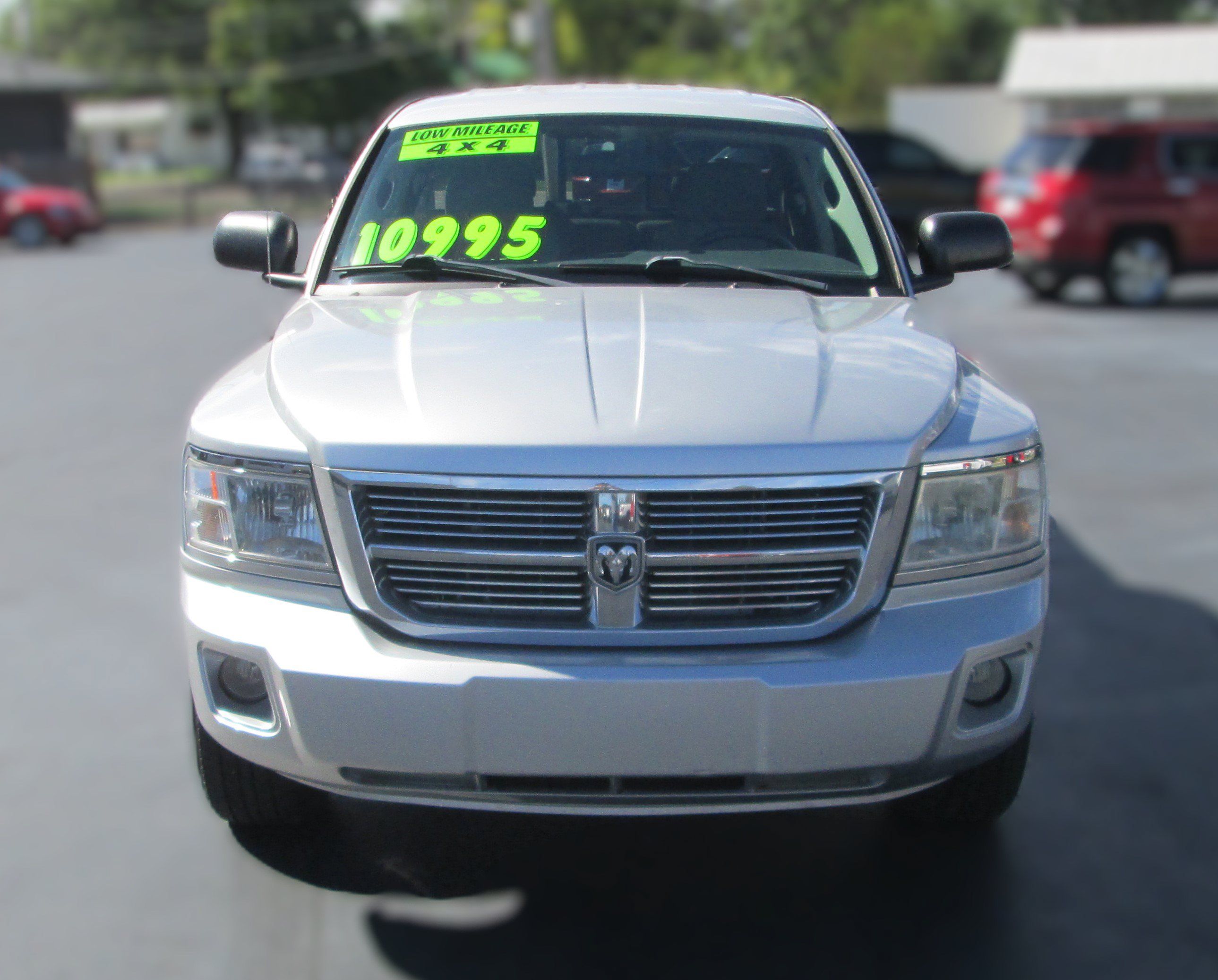 Used 2008 Dodge Dakota SLT w/ Trailer Tow Group AWD/4WD image 7
