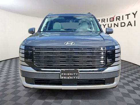 New 2026 Hyundai Palisade Calligraphy FWD image 2