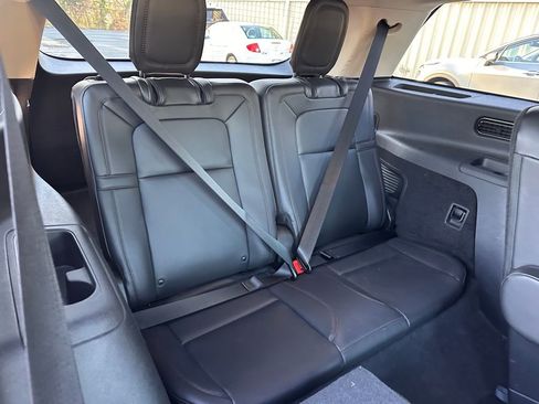 Used 2023 Lincoln Aviator Reserve w/ Equipment Group 201A image 23