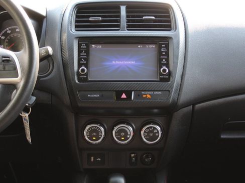 Used 2019 Mitsubishi Outlander Sport ES image 32