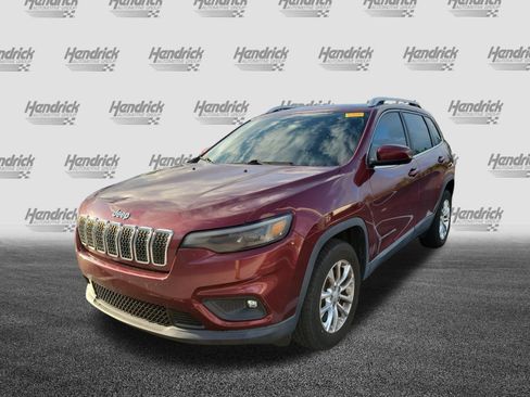 Used 2019 Jeep Cherokee Latitude w/ Popular Appearance Group AWD/4WD image 4