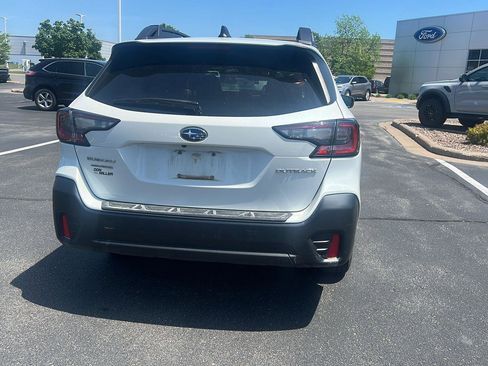 Used 2021 Subaru Outback Premium w/ Popular Package #1 AWD/4WD image 8