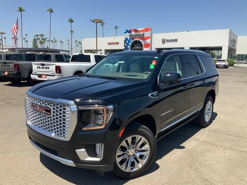 Used 2024 GMC Yukon Denali w/ Advanced Technology Package RWD image 1