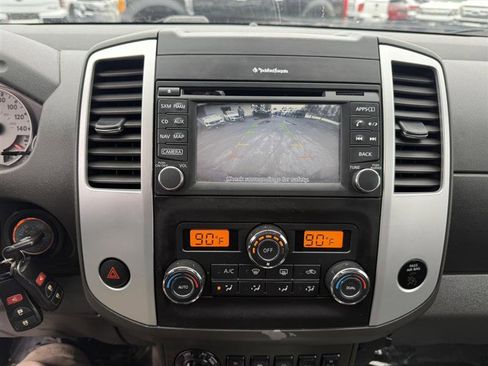 Used 2016 Nissan Frontier PRO-4X w/ Pro-4x Luxury Package image 42
