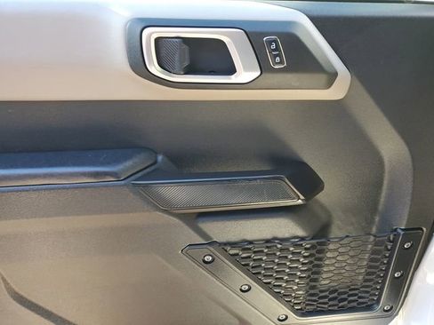 Used 2024 Ford Bronco Wildtrak AWD/4WD image 15