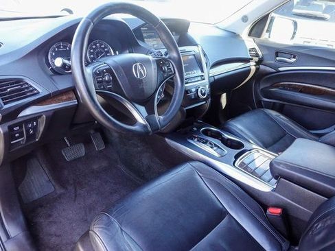 Used 2018 Acura MDX FWD image 11
