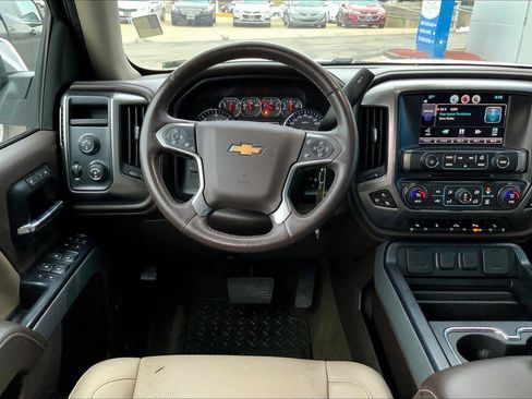 Used 2014 Chevrolet Silverado 1500 LTZ Z71 w/ LTZ Plus Package AWD/4WD image 4