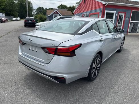 Used 2022 Nissan Altima 2.5 SV image 6