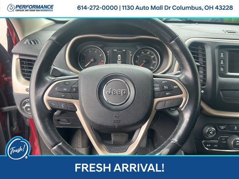 Used 2015 Jeep Cherokee Latitude FWD image 18