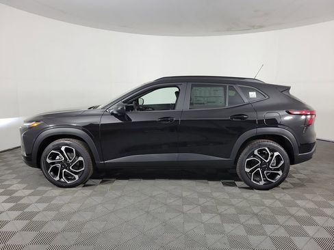 New 2026 Chevrolet Trax RS w/ Sunroof Package image 7