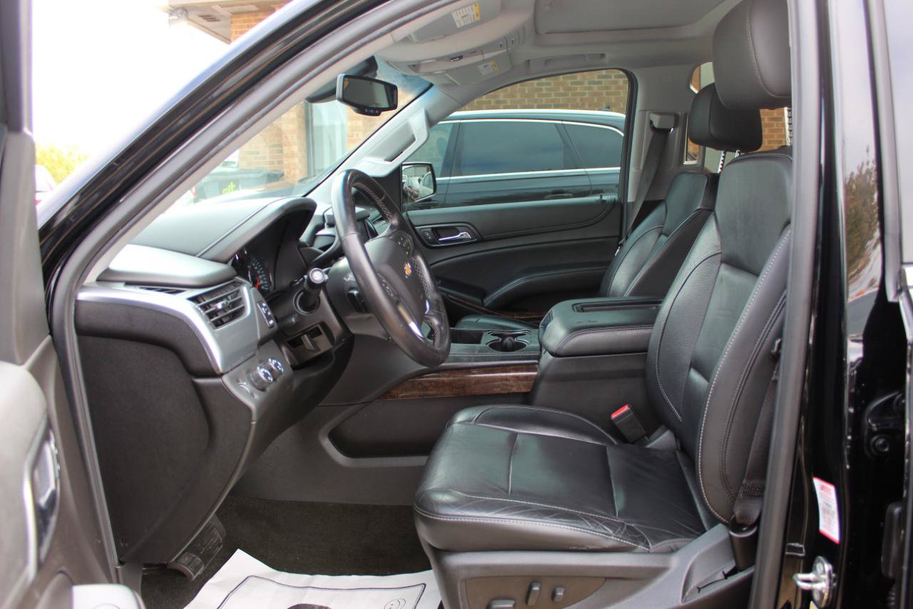 Used 2018 Chevrolet Tahoe LT w/ LT Midnight Edition AWD/4WD image 10