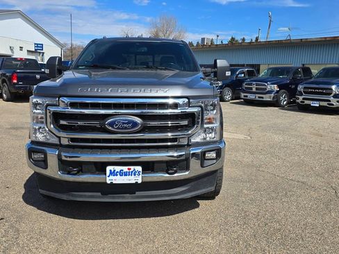 Used 2022 Ford F350 Lariat w/ Lariat Ultimate Package image 3