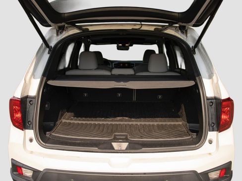 Used 2023 Honda Passport EX-L image 17