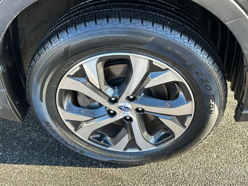 Used 2021 Subaru Outback Limited image 7