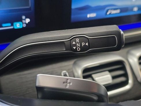 New 2026 Mercedes-Benz GLE 450 4MATIC image 17