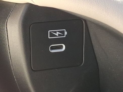 Used 2024 Honda HR-V LX image 24