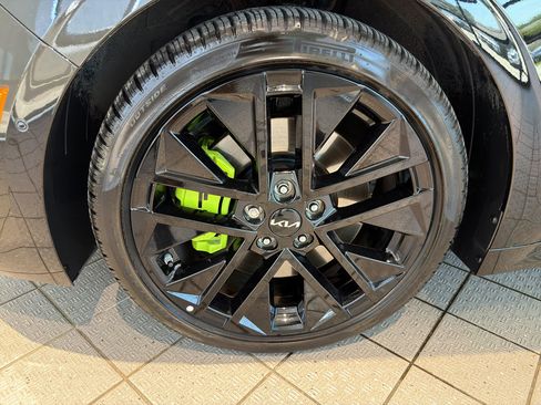 Certified 2026 Kia K5 GT w/ GT1 Package FWD image 9