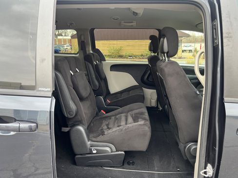 Used 2014 Dodge Grand Caravan SE w/ Quick Order Package 29E SE image 33