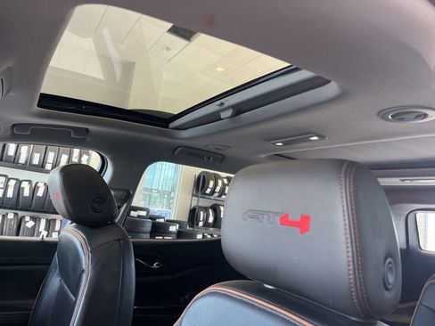 Used 2023 GMC Acadia AT4 w/ Technology Package image 43