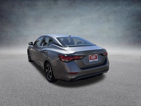 Used 2024 Nissan Sentra SV FWD image 6