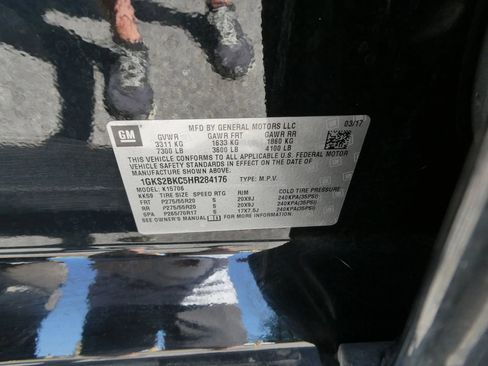 Used 2017 GMC Yukon SLT AWD/4WD image 12