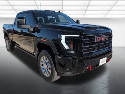 Used 2025 GMC Sierra 2500 AT4 w/ AT4 Premium Plus Package