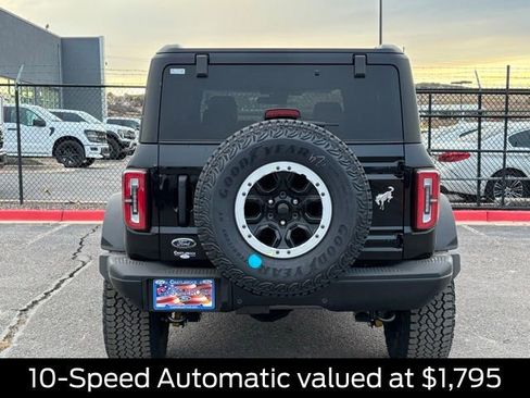 New 2025 Ford Bronco Badlands image 4