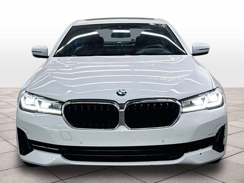 Used 2023 BMW 530i w/ Executive Package RWD image 3
