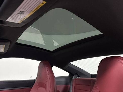 Certified 2023 Porsche 911 Carrera S RWD image 42
